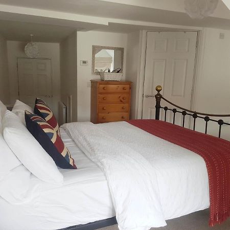 Warwick Market Place Apartment מראה חיצוני תמונה