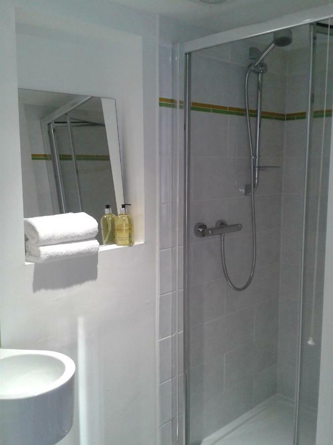 Warwick Market Place Apartment מראה חיצוני תמונה